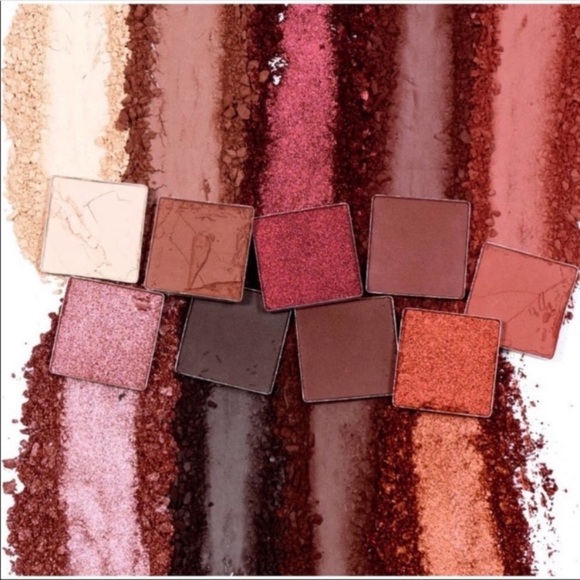 Eyeshadow Palette Set Macaria Beauty - Picture 8 of 11